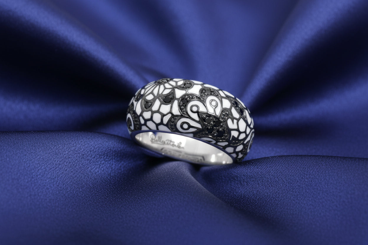 Fleur de Lace Constellations Ring