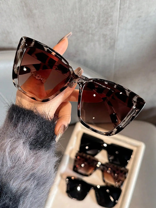 4PCS Cat Eye & Square Plastic Frame Women Sunglasses