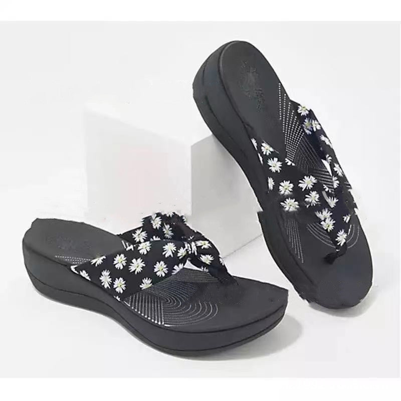 Casual Flat Flip Flops for Home Use