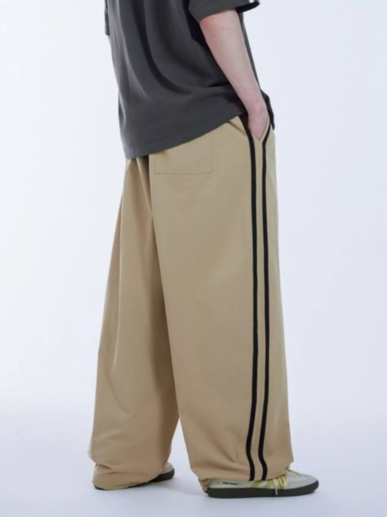 1ac83741-4b5a-4c22-976a-29aeb8eae31c-Max-Origin