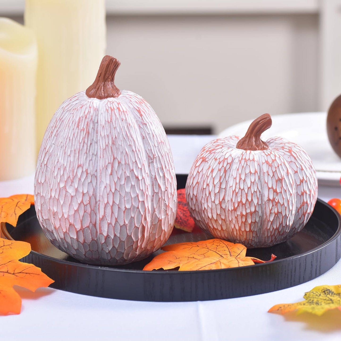 2PCS White Resin Pumpkins