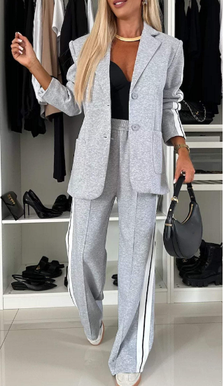 Lara Stylish Blazer Set