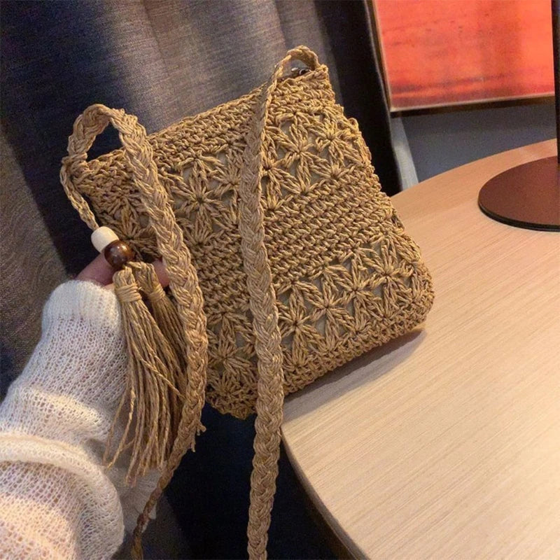 Beach Woven Straw Shoulder Messenger Bag with Tassel