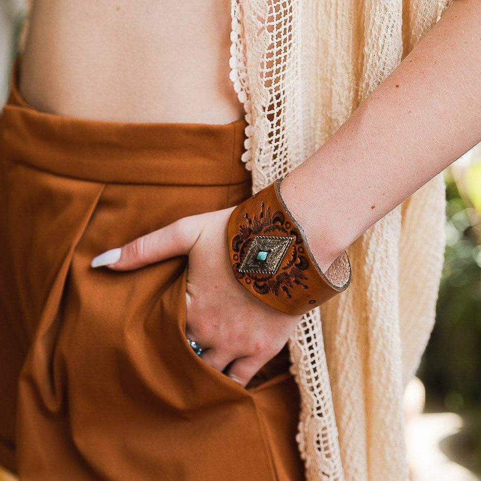 Handcrafted Diamond Piece Leather Cuff Bracelet