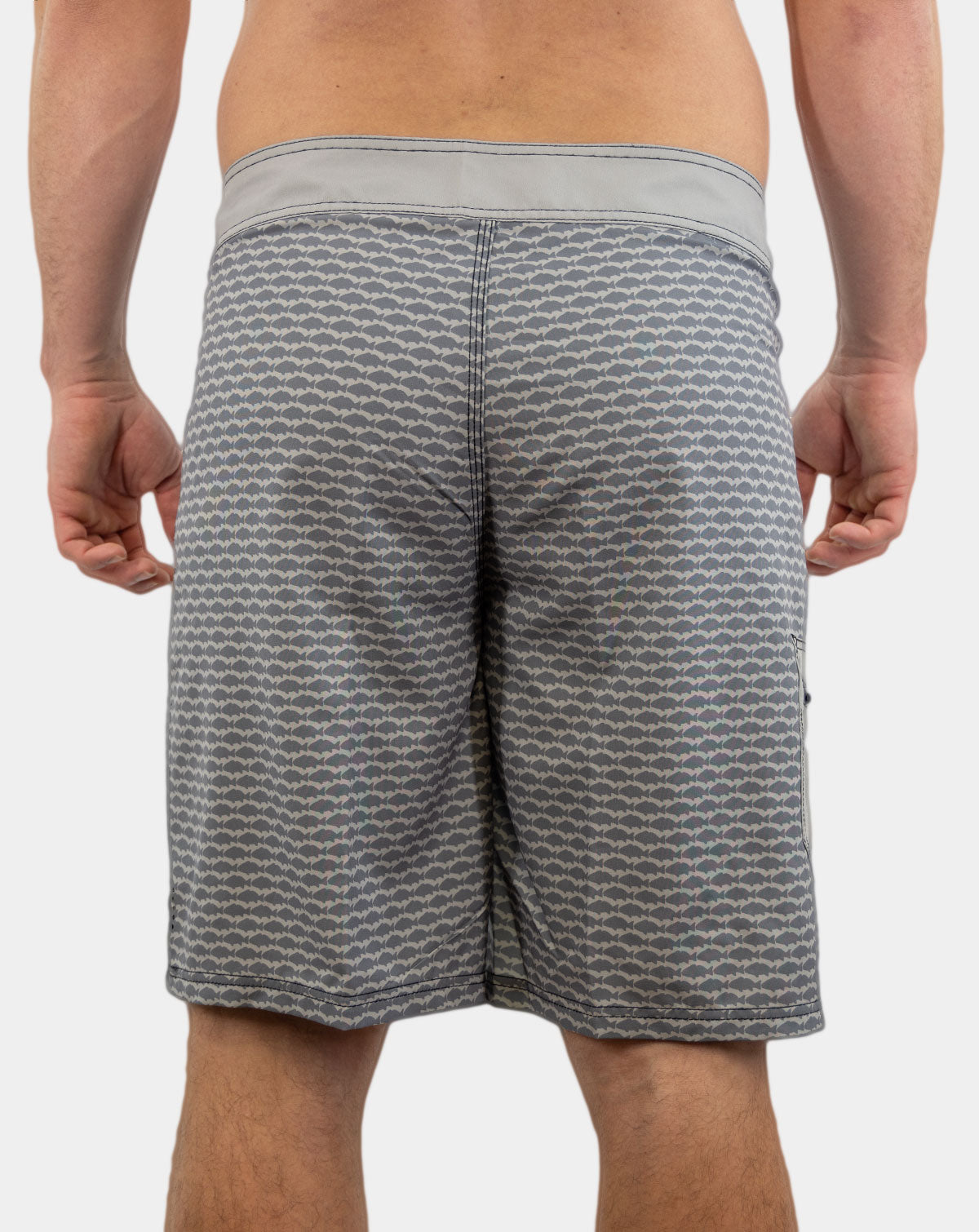UPF 30+ Sun Protection Rojo Shorts | 20"