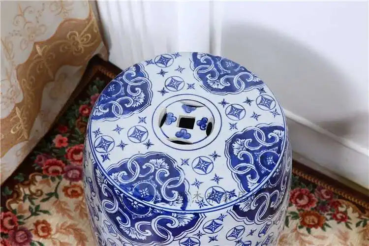 Hand Drawn Blue and White Porcelain Shoe Changing Stool Ceramic Drum Bathroom Neoclassical Imitation Sitting Stool Low Round