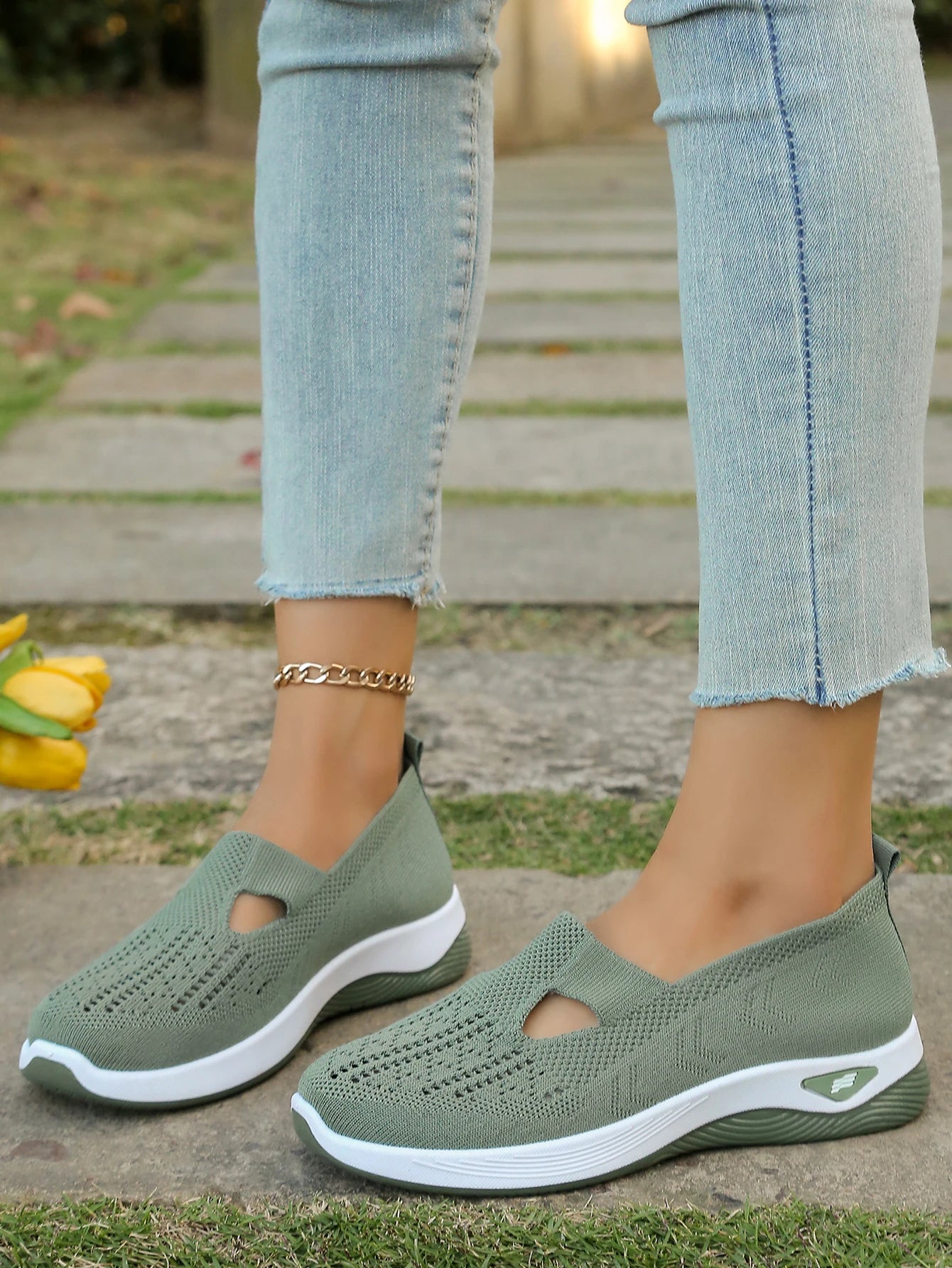 Women's Casual Sneakers