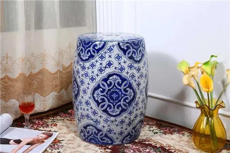 Hand Drawn Blue and White Porcelain Shoe Changing Stool Ceramic Drum Bathroom Neoclassical Imitation Sitting Stool Low Round