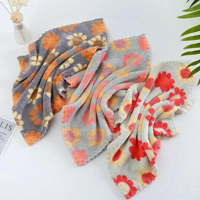 4PCS Kitchen Cleaning Cloths – Soft Absorbent Coral Fleece Dish Towels