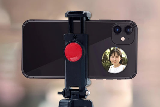 Compact Mirror for Smartphone Selfies and Vlogging