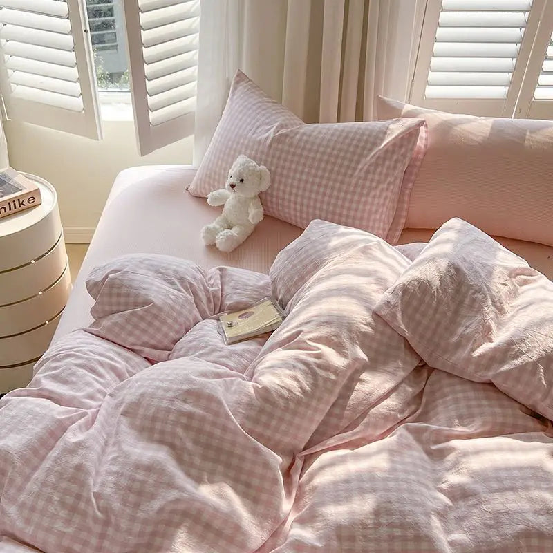 Cute Gingham Bedding Set