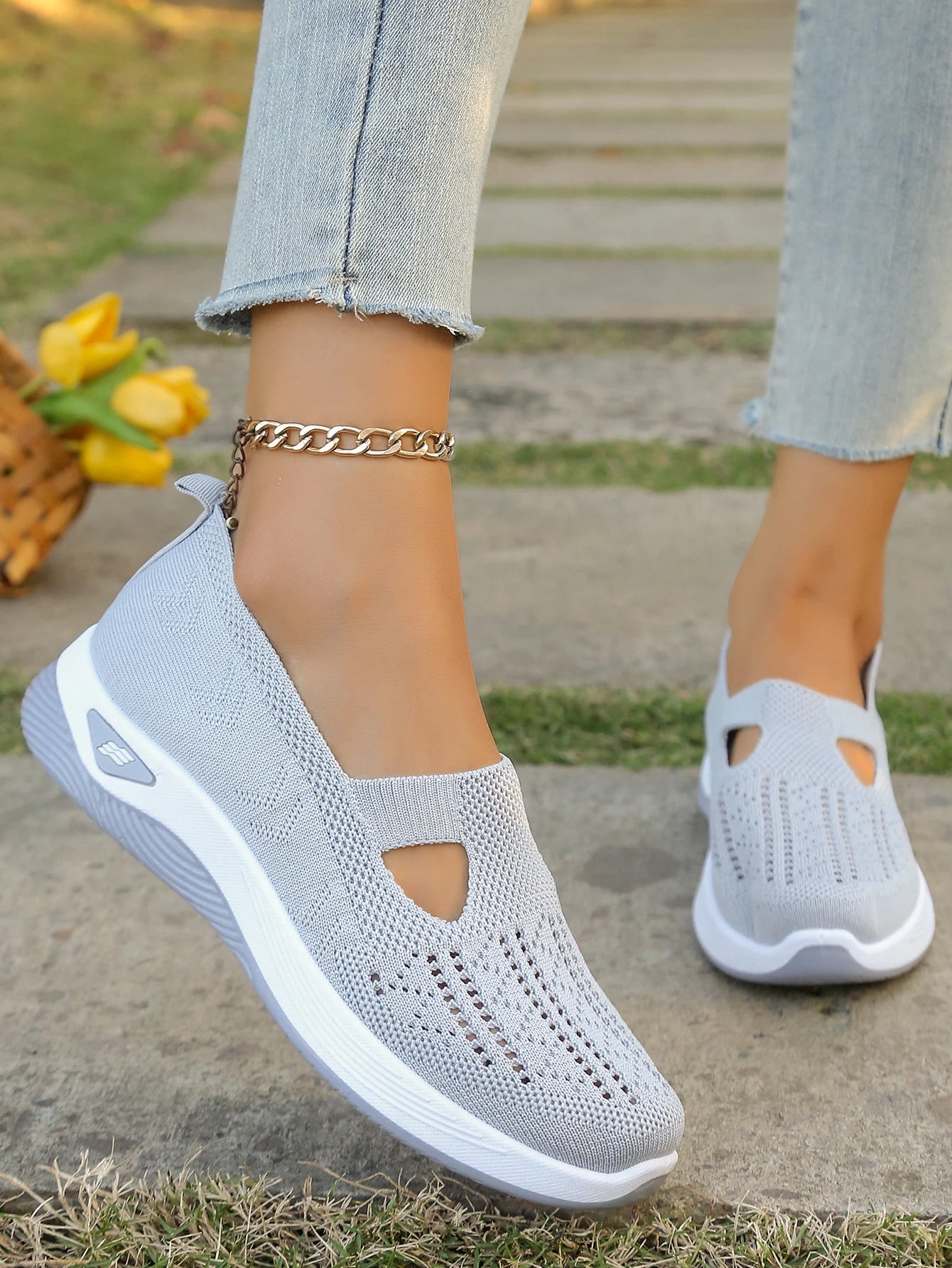 Women's Casual Sneakers