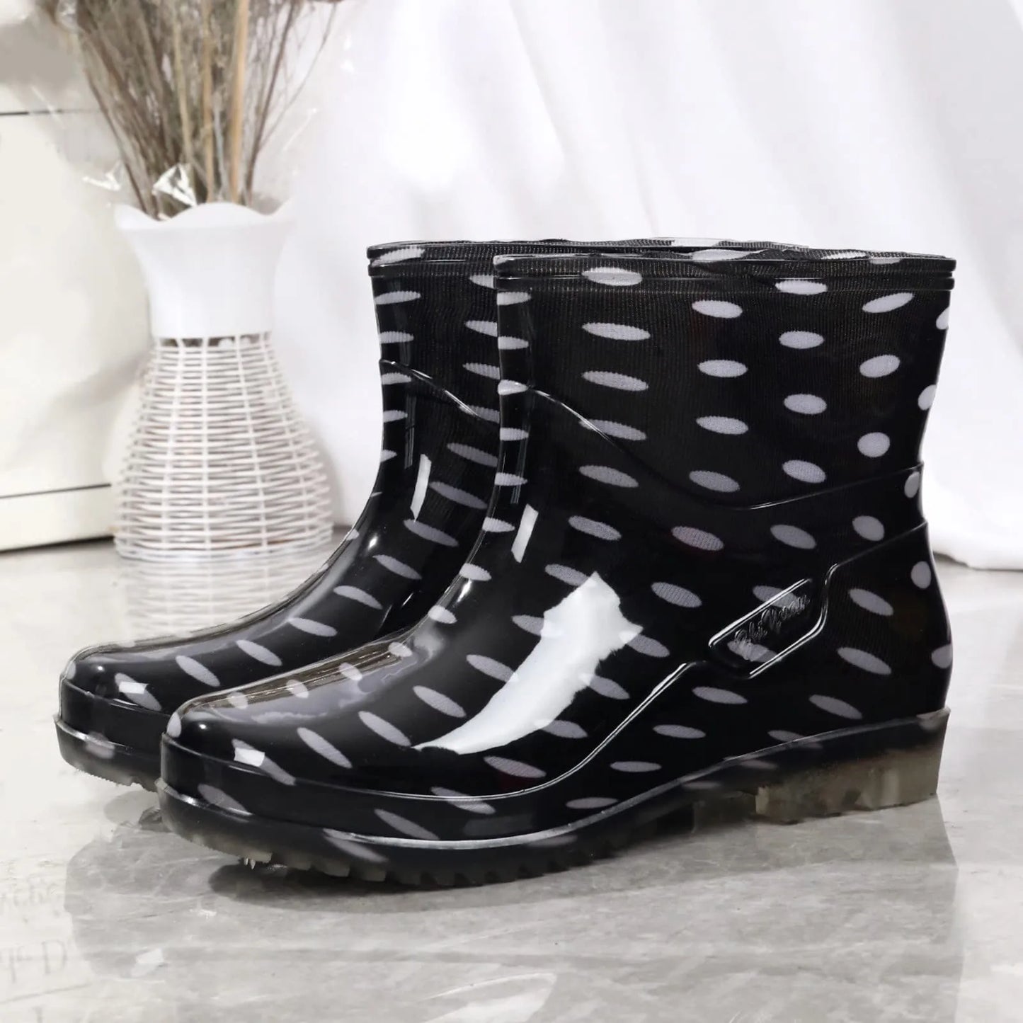 Fashionable Print Rain Boots Adult Women's Waterproof Boots Anti-slip Wear-resistant Shoes Mid-high Boot  Rain Shoes