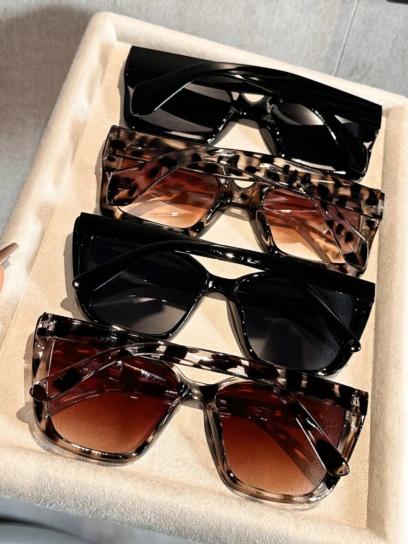 4PCS Cat Eye & Square Plastic Frame Women Sunglasses