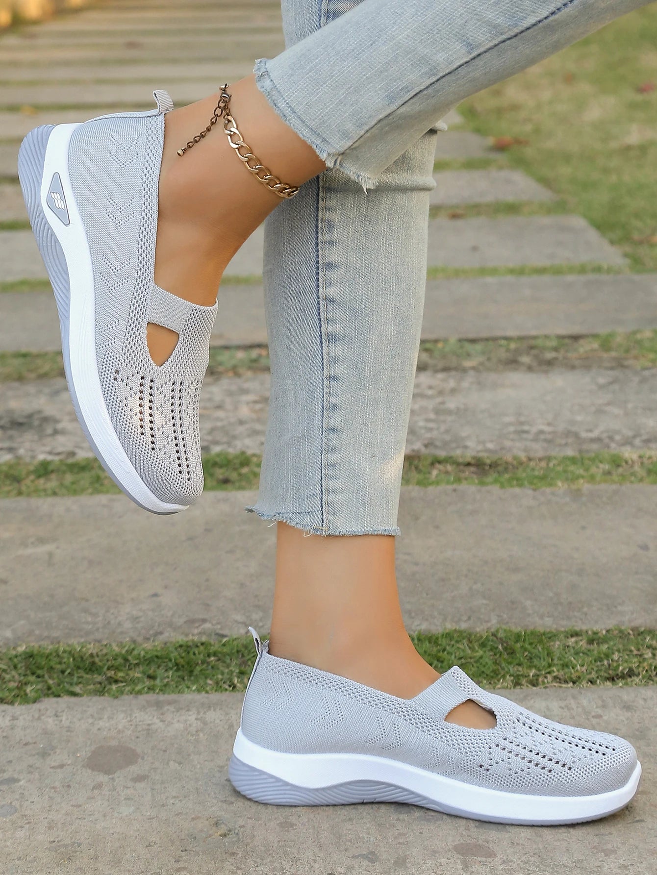 Women's Casual Sneakers