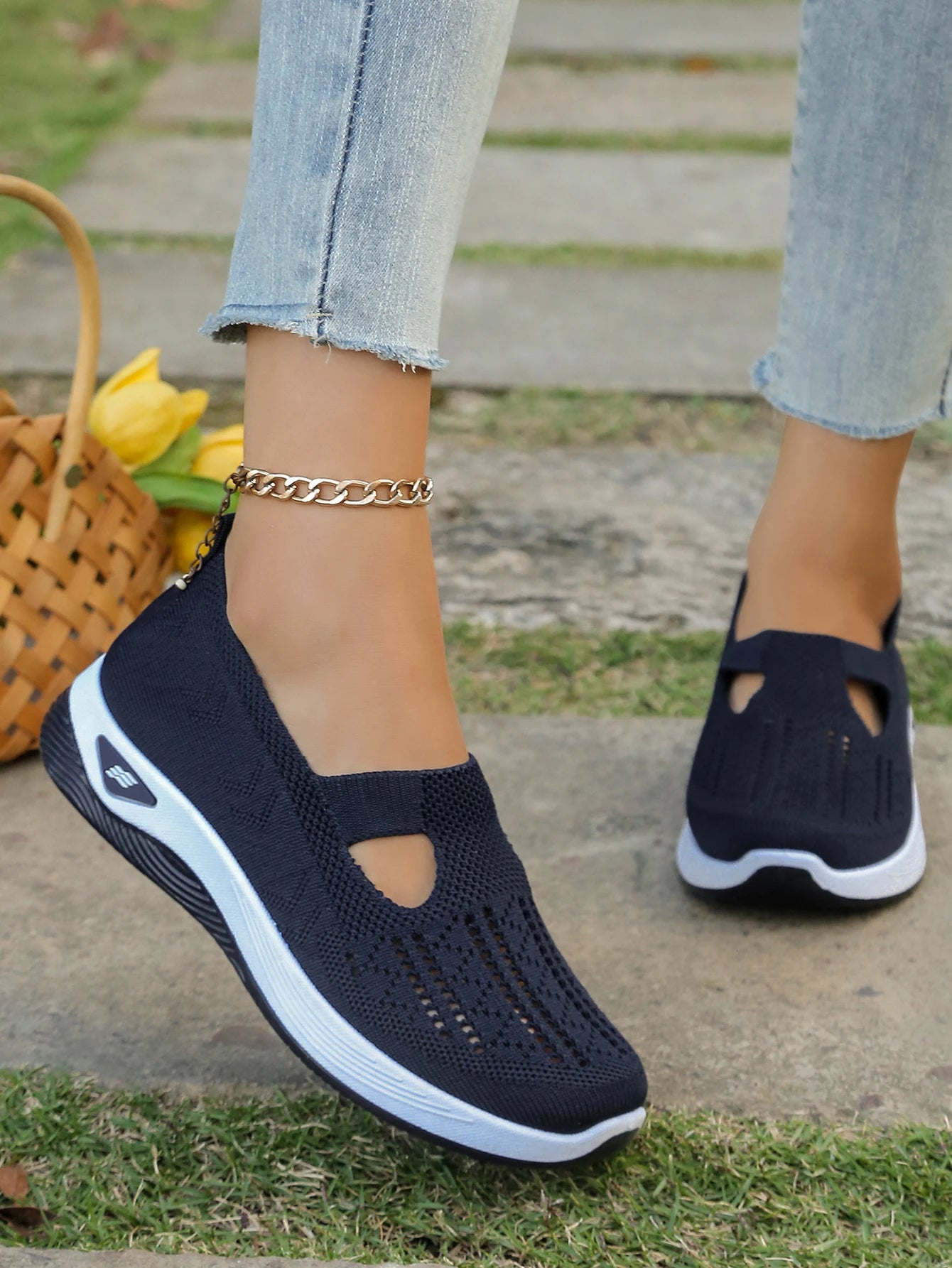 Women's Casual Sneakers