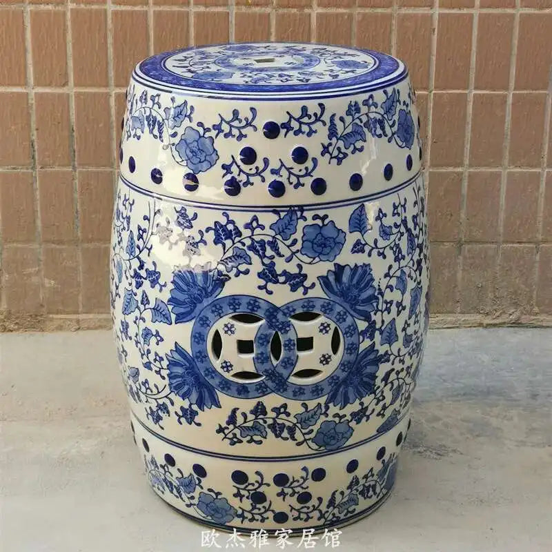 Hand Drawn Blue and White Porcelain Shoe Changing Stool Ceramic Drum Bathroom Neoclassical Imitation Sitting Stool Low Round