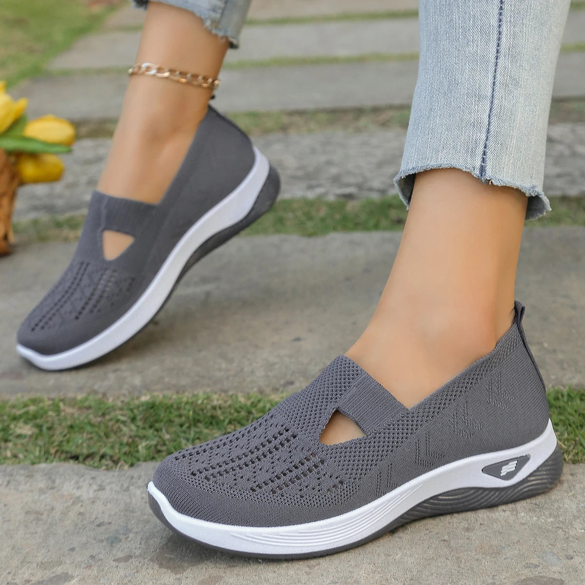 Women's Casual Sneakers