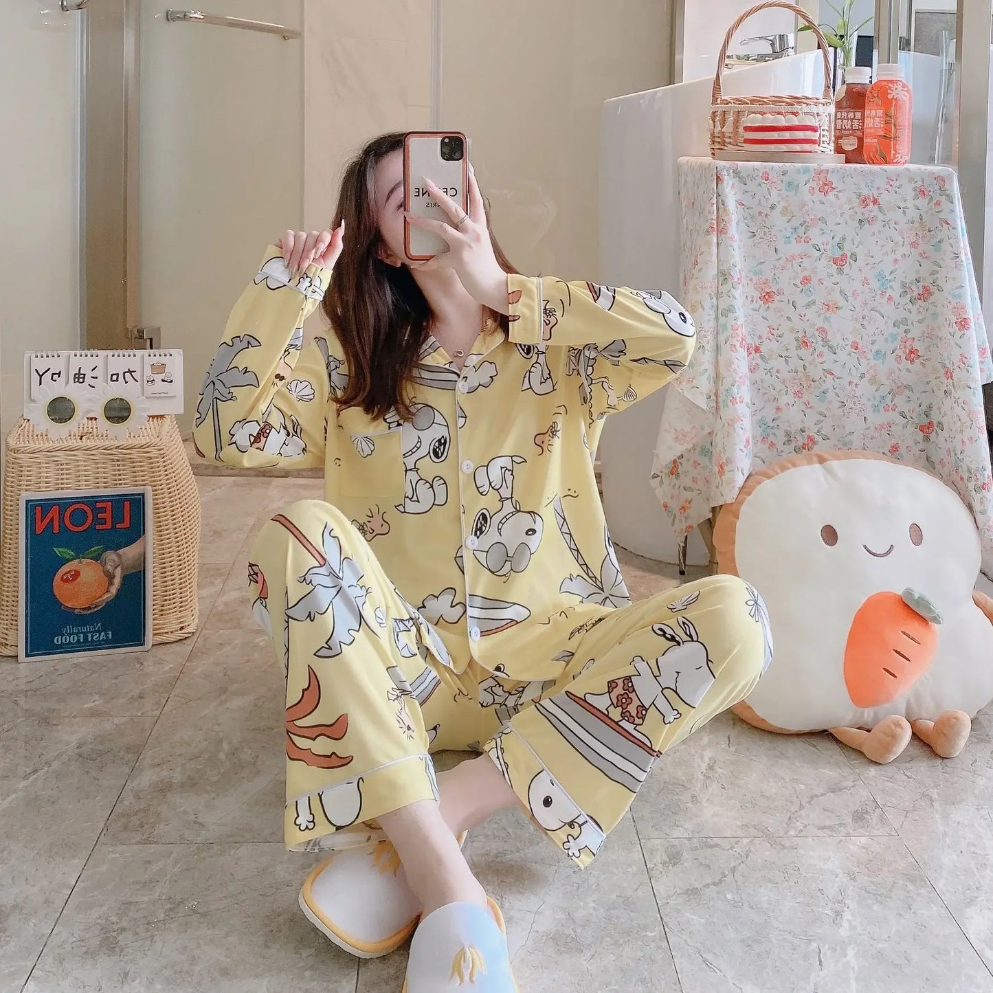 Unisex Long-Sleeve Snoopy Pajamas