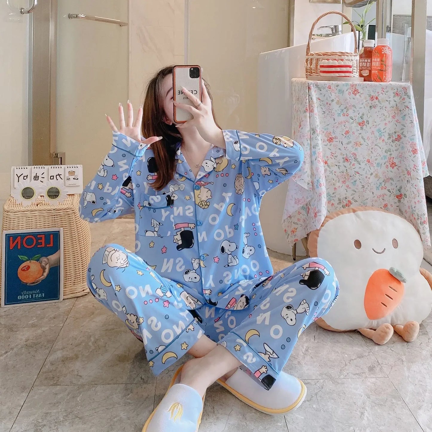 Unisex Long-Sleeve Snoopy Pajamas