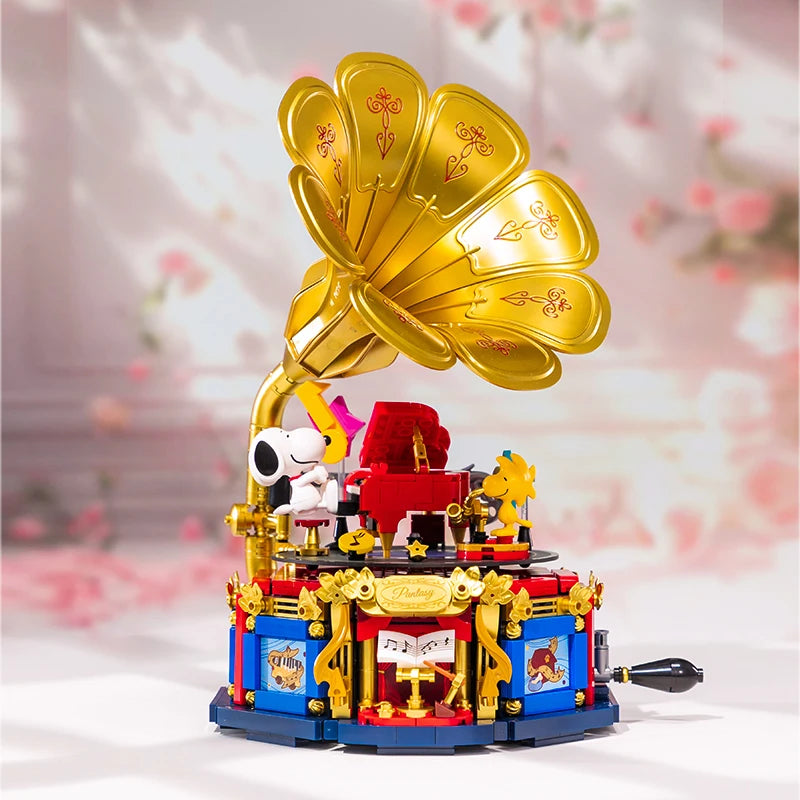Snoopy Gramophone Building Blocks Set