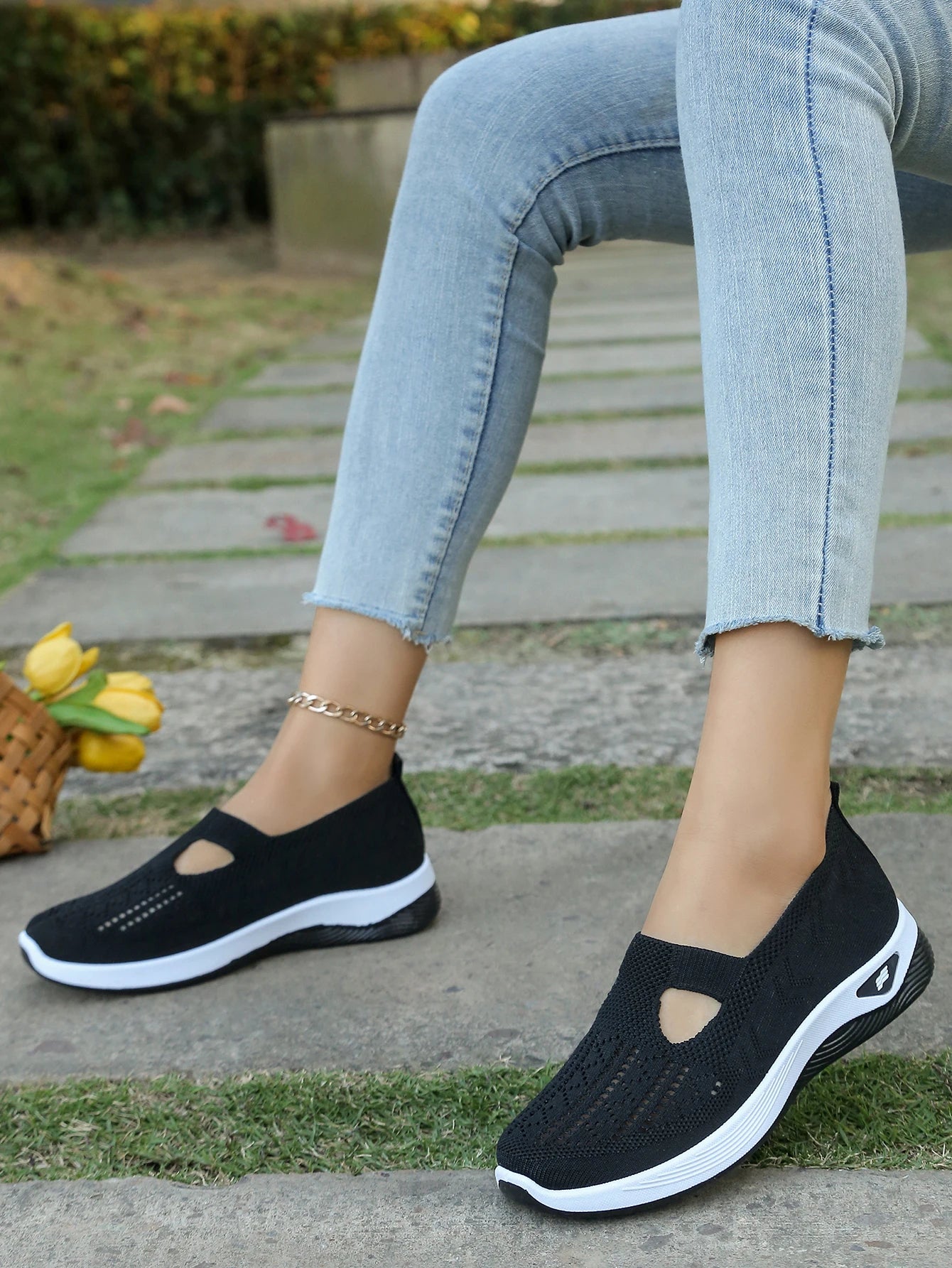 Women's Casual Sneakers