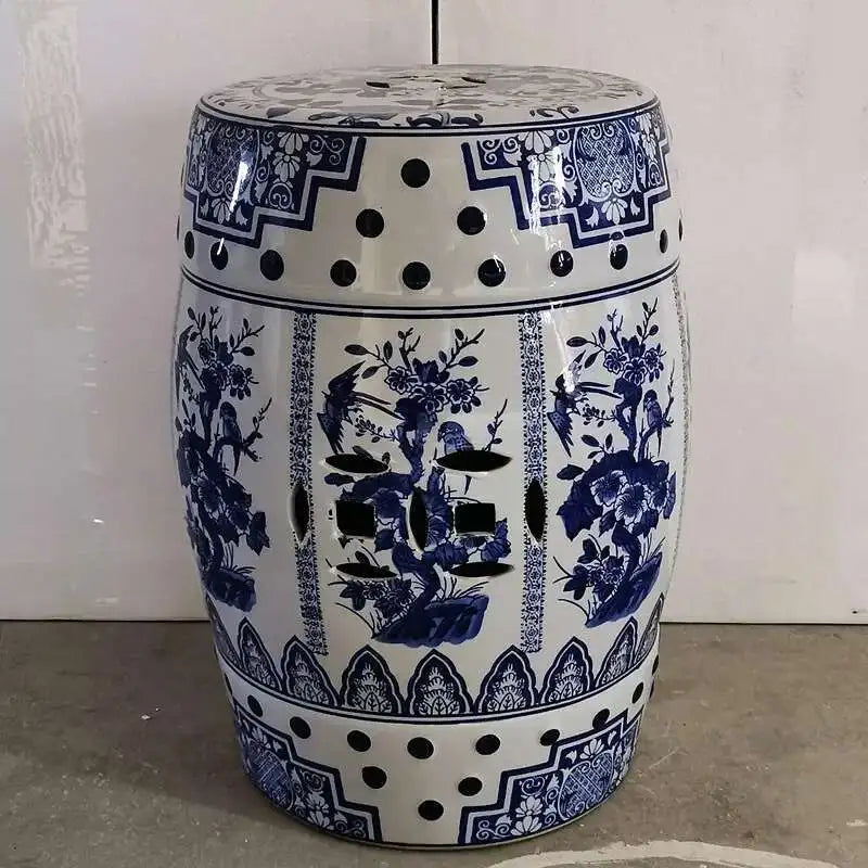 Hand Drawn Blue and White Porcelain Shoe Changing Stool Ceramic Drum Bathroom Neoclassical Imitation Sitting Stool Low Round