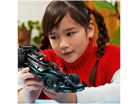 LEGO Technic Mercedes-AMG F1 W14 AND Performance Pull-Back