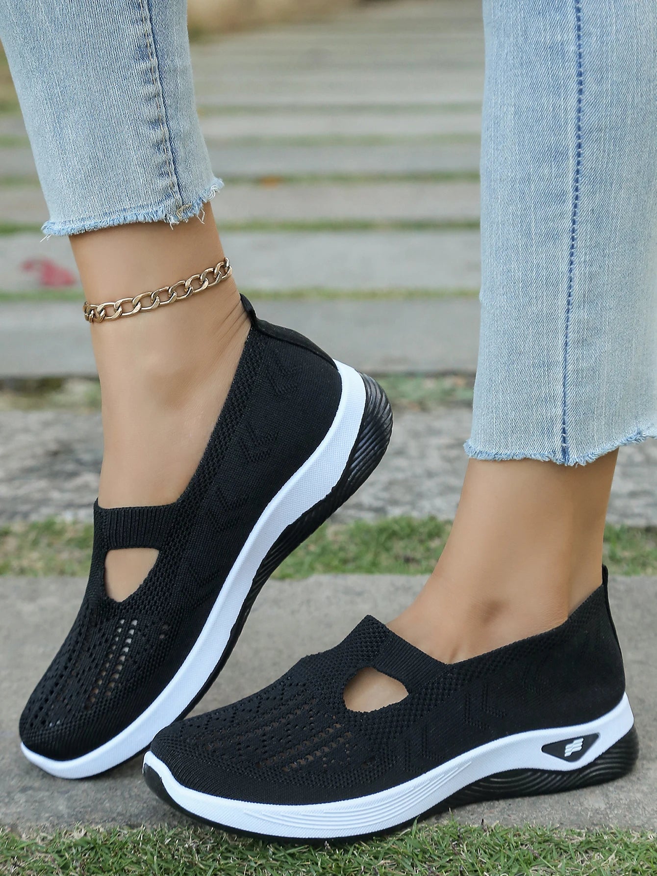 Women's Casual Sneakers