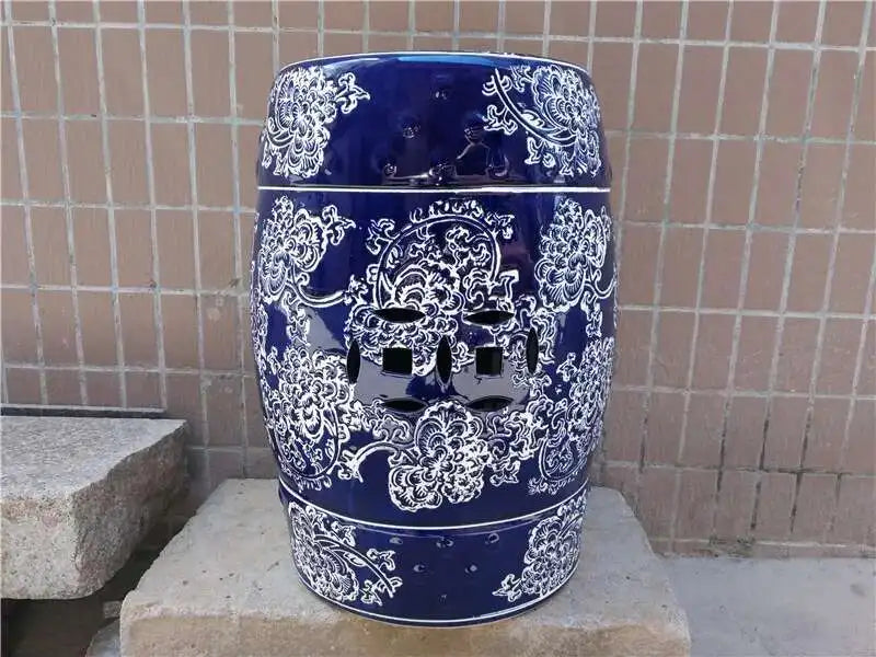 Hand Drawn Blue and White Porcelain Shoe Changing Stool Ceramic Drum Bathroom Neoclassical Imitation Sitting Stool Low Round