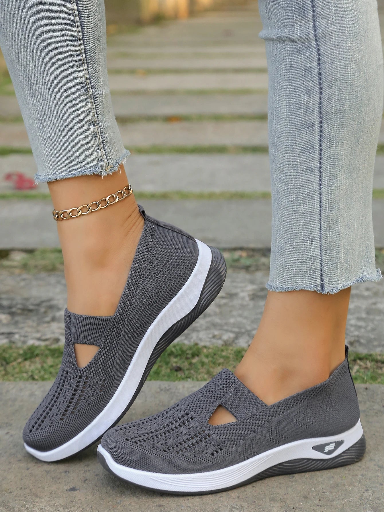 Women's Casual Sneakers