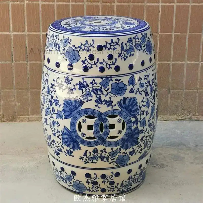 Hand Drawn Blue and White Porcelain Shoe Changing Stool Ceramic Drum Bathroom Neoclassical Imitation Sitting Stool Low Round