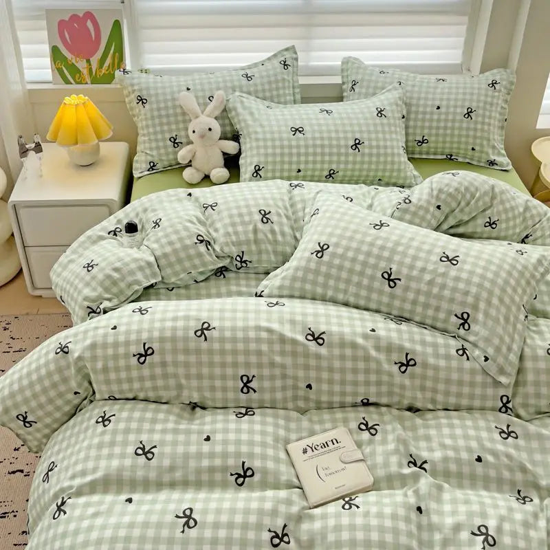 Cute Gingham Bedding Set