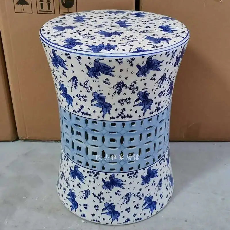 Hand Drawn Blue and White Porcelain Shoe Changing Stool Ceramic Drum Bathroom Neoclassical Imitation Sitting Stool Low Round