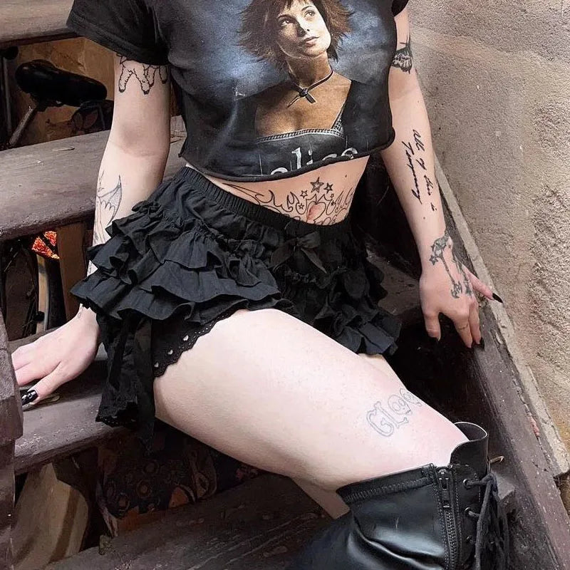 Gothic  Lolita Lace Shorts Women Black Aesthetic Cute Sweet Bow Ruffle Bloomers Shorts Y2k E-girl Kawaii Frilly Panties