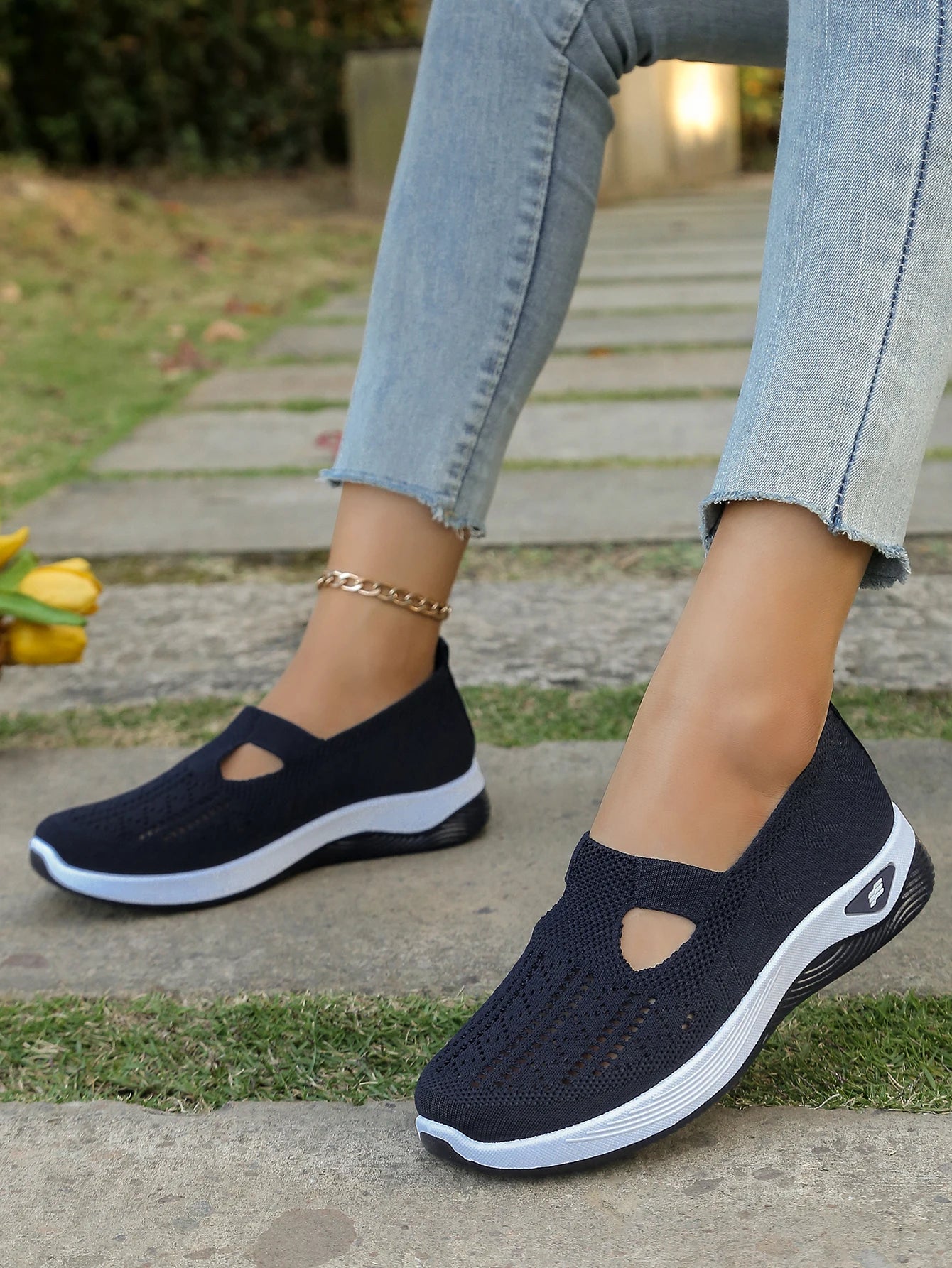 Women's Casual Sneakers