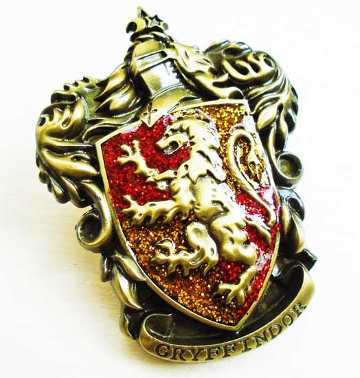Harry Potter Pin Badge Set in Wooden Box (5 Pieces)
