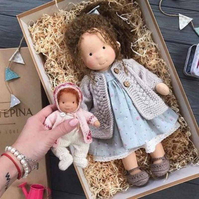 Mini Dress-Up Doll Gift Box Set
