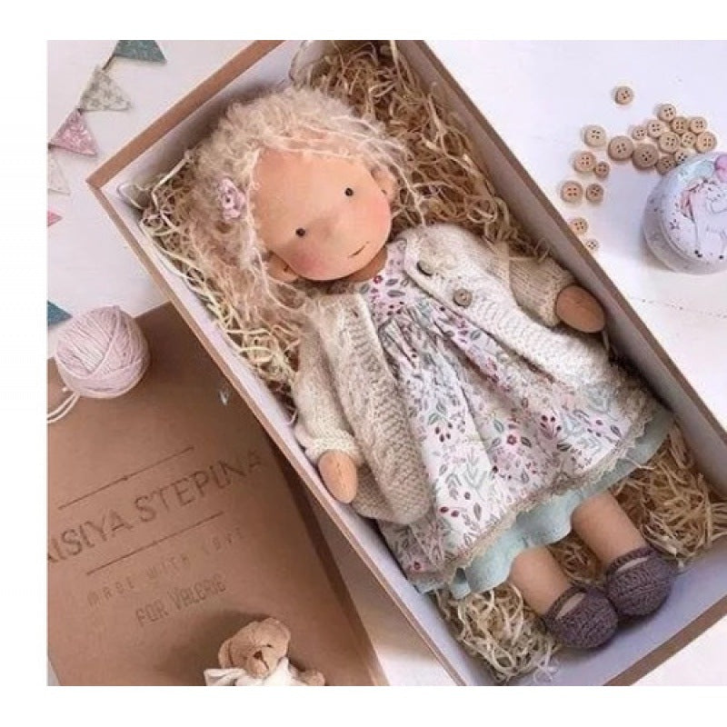 Mini Dress-Up Doll Gift Box Set