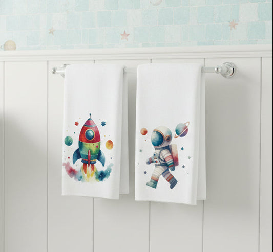 Space Kids Hand Towels – Astronaut &amp; Outer Space Bathroom Decor (Set of 2)