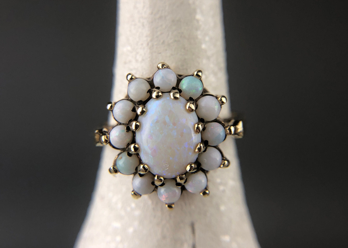 Vintage 10K Gold Cluster Ring – 13 Natural Opal Stones