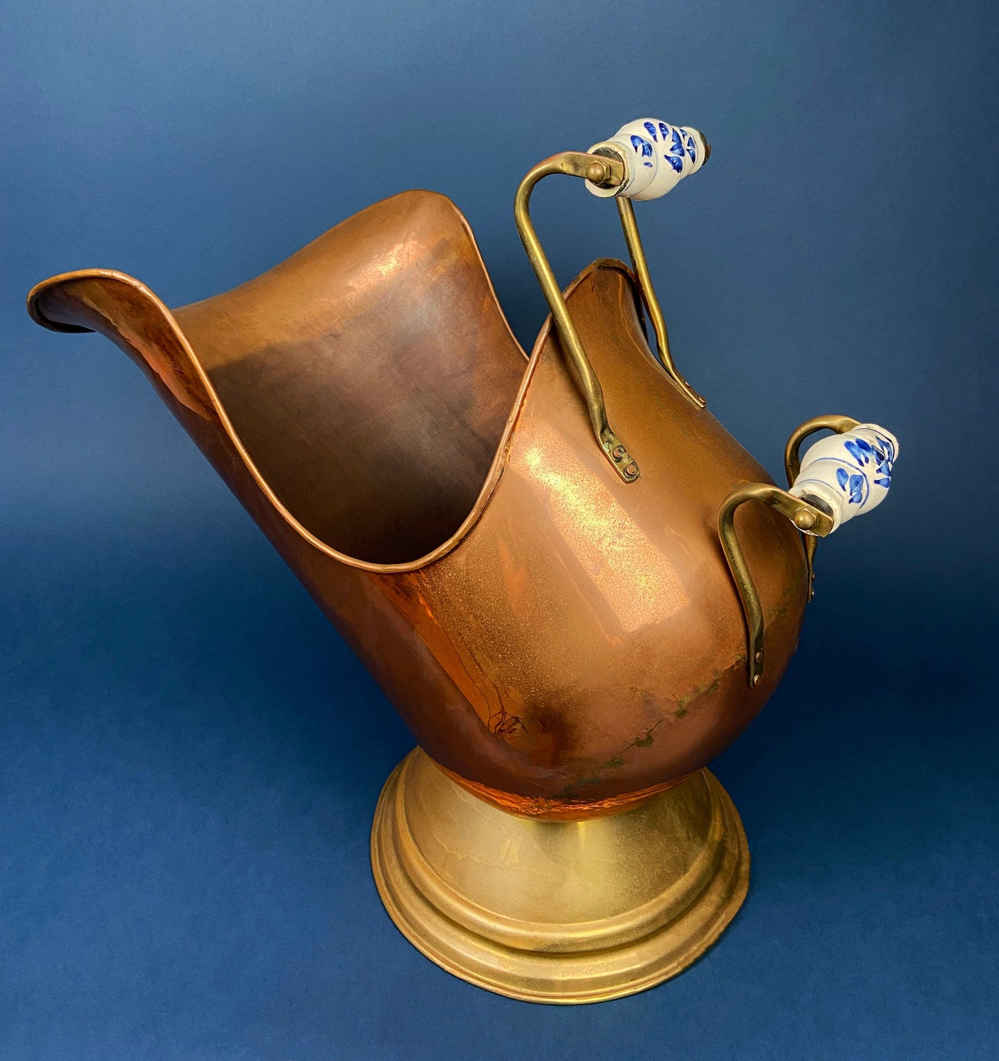 Antique Copper Cauldron with Brass Bottom & Ceramic Handles