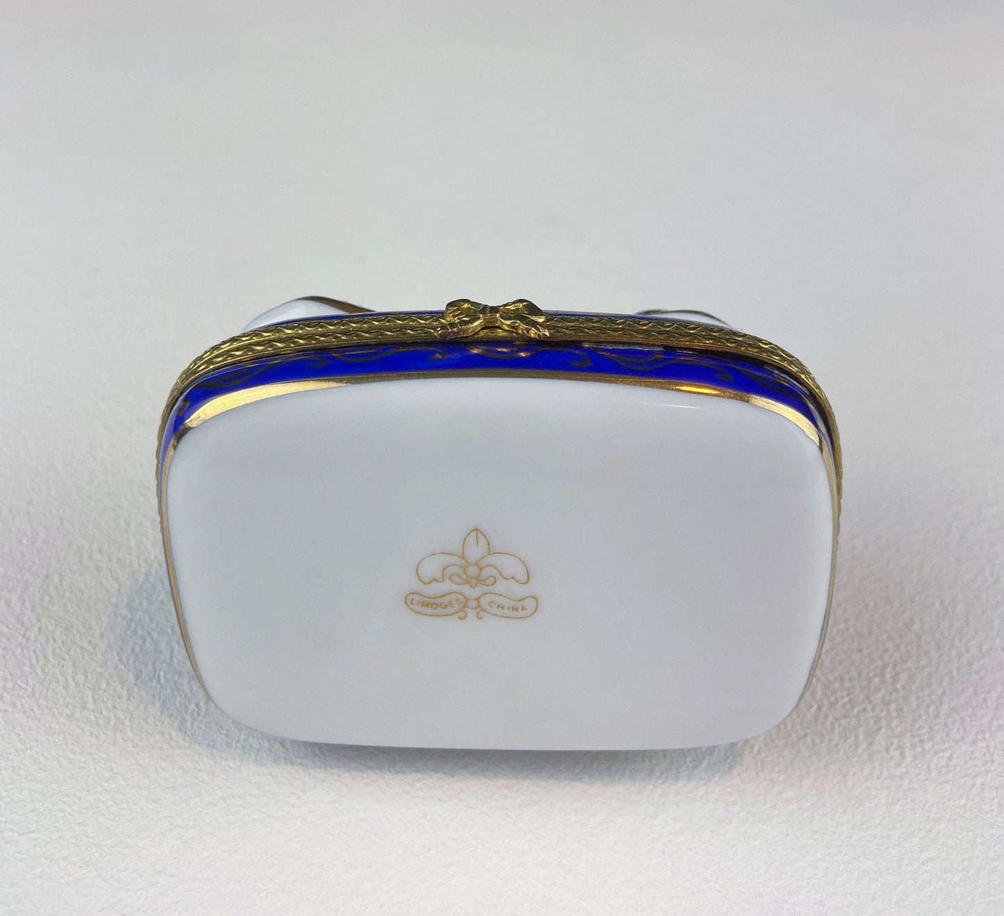 "Teatime" Porcelain Limoges Box – Miniature Tea Setting with Floral Motif
