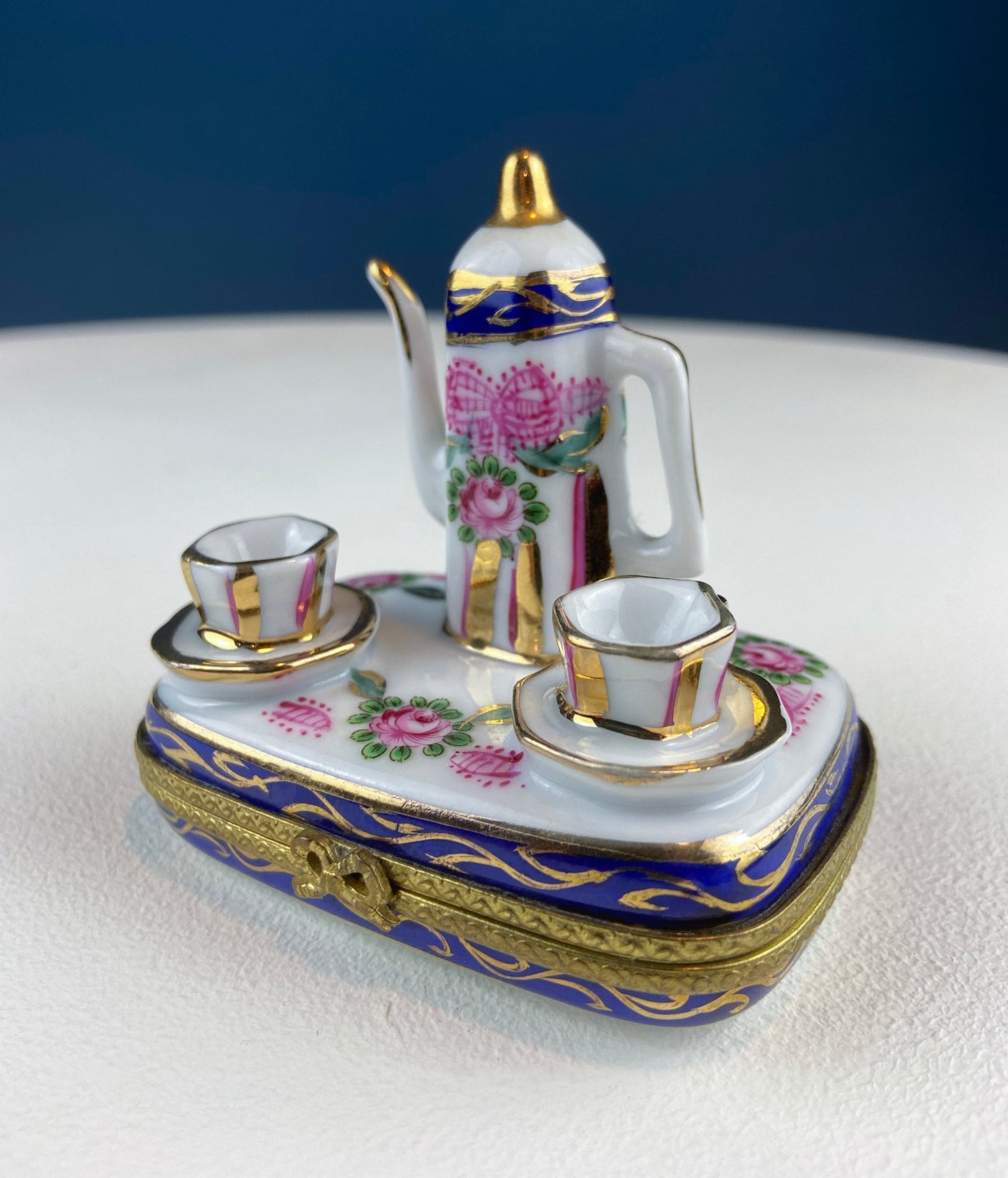 "Teatime" Porcelain Limoges Box – Miniature Tea Setting with Floral Motif