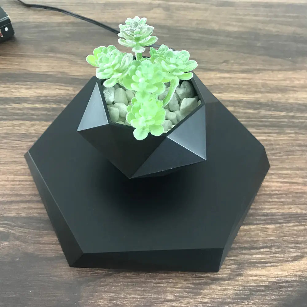 Creative Magnetic Levitation Planter by Innovative Patent