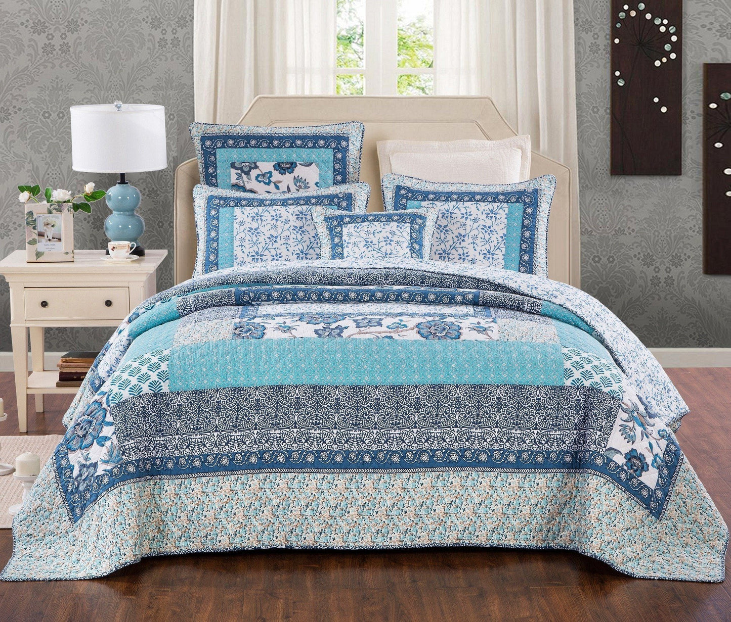 Blue Elegance Coverlet Quilt Set