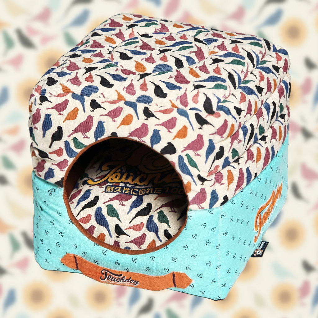 Touchdog ® 'Chirpin-Avery' 2-in-1 Collapsible Squared Dog and Cat Bed